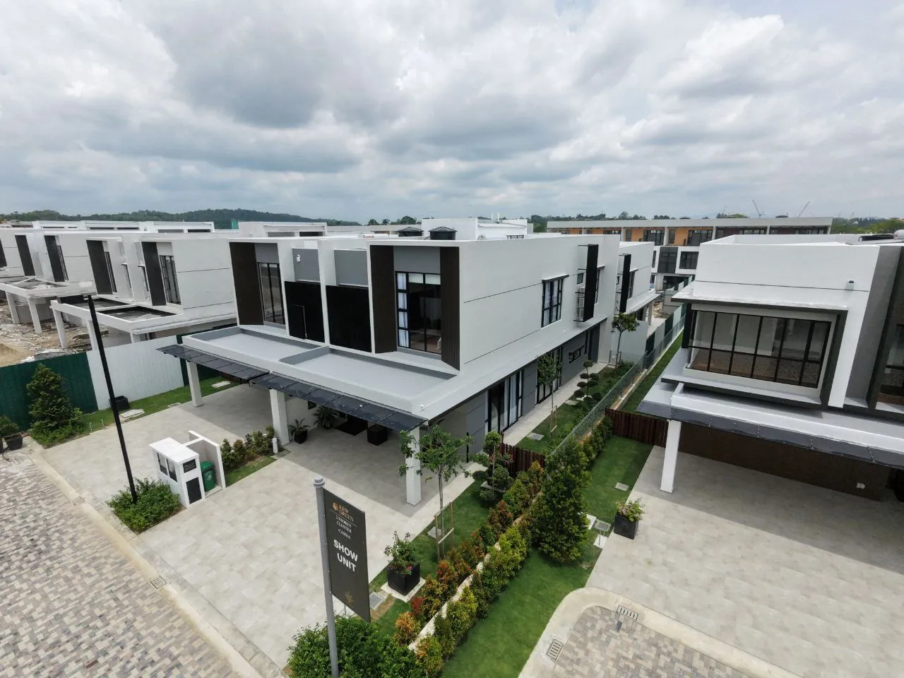 Actual photo of landed homes at The Kews Green, Senibong Cove, Iskandar Puteri, Johor